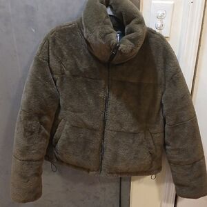 Apparis Olive Green Teddy Jacket with Plush Texture and Insulated Design
